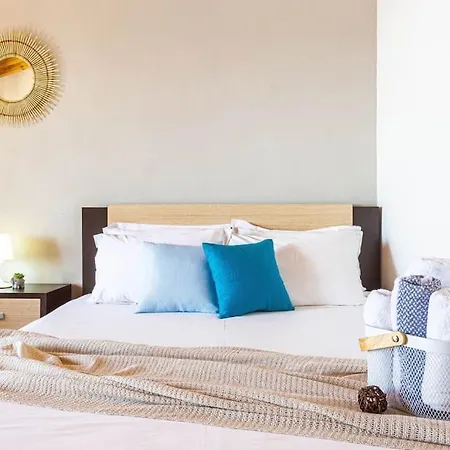 Potam'Sea Bliss 36- Beach Front, Sun Beds & Parking Himare Eksteriør bilde
